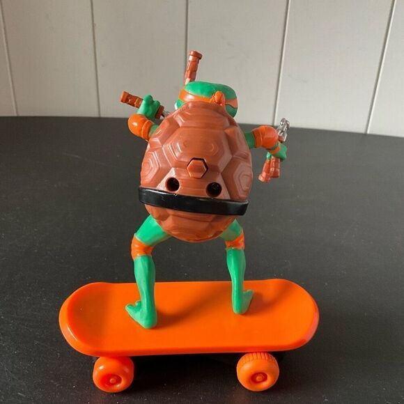 Nickelodeon TMNT Mutant Mayhem Sewer Shredders Mikey Ninja Turtles 2023 - Picture 4 of 6